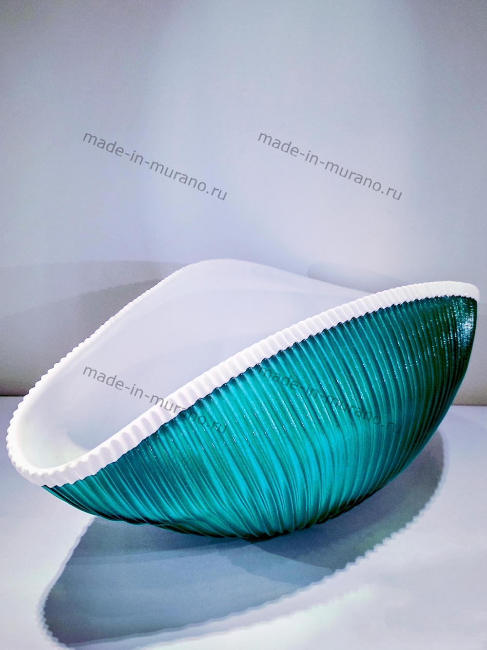 ���� Tiffany piccolo