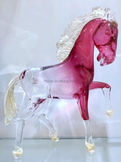 ���� Incitatus Rubino